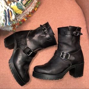 frye sabrina moto engineer